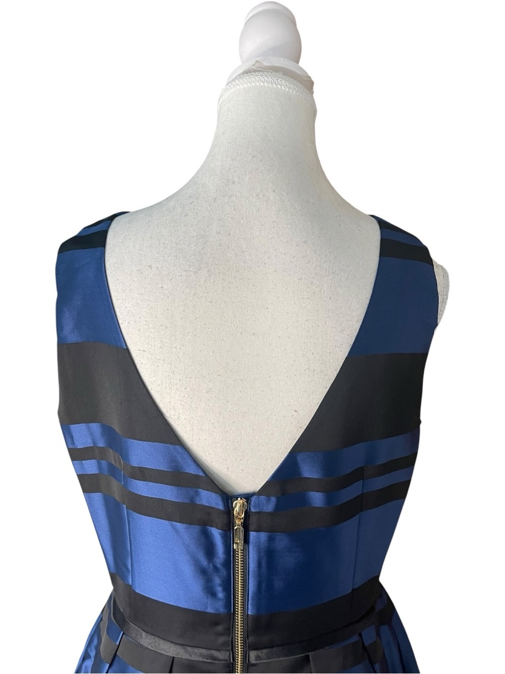 Southern Tide Fit and Flare Stripe Satin Dress Blue Black - Picture 8 of 16